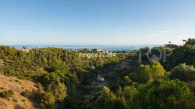 Buy apartment in Sierra Blanca with 2 bedrooms