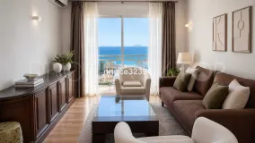 Penthouse with 3 bedrooms for sale in Estepona