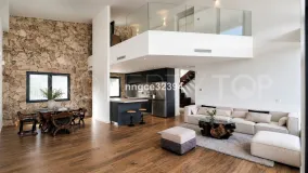 Se vende villa en New Golden Mile de 5 dormitorios