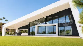 Se vende villa en New Golden Mile de 5 dormitorios