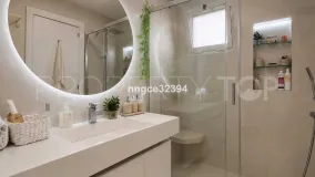 2 bedrooms penthouse in Manilva for sale