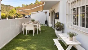 3 bedrooms ground floor apartment in Benahavis for sale