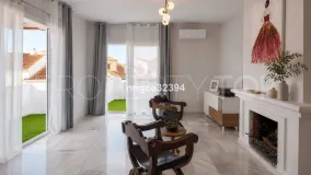 Comprar atico duplex en New Golden Mile con 3 dormitorios