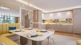 Apartamento planta baja en venta en Marbella Golden Mile