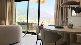 Ático en venta de 3 dormitorios en Benahavis
