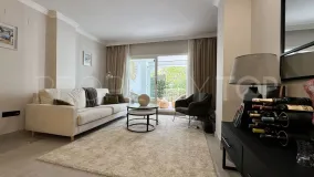 San Pedro de Alcantara, apartamento planta baja en venta de 3 dormitorios