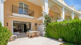 Se vende adosado de 3 dormitorios en Bahia de Marbella