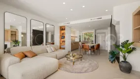 Se vende adosado de 3 dormitorios en Bahia de Marbella