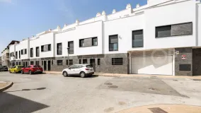 For sale Cancelada town house with 3 bedrooms