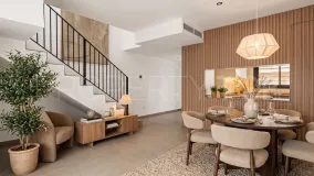 For sale Cancelada town house with 3 bedrooms