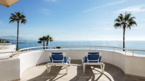 Estepona, apartamento planta baja a la venta