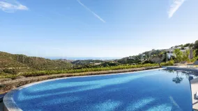 For sale Benahavis villa with 5 bedrooms