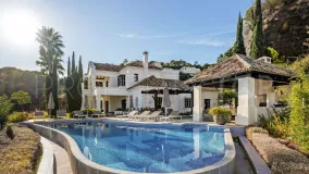 Villa a la venta de 5 dormitorios en Benahavis
