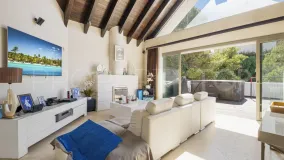 Buy 3 bedrooms penthouse in Los Flamingos