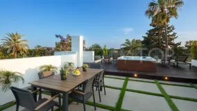 Villa for sale in Casablanca with 5 bedrooms