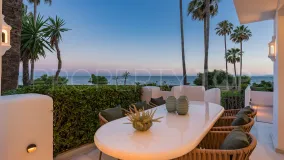 Apartamento planta baja en venta en Alcazaba Beach
