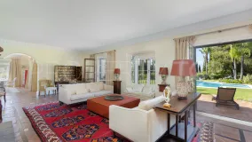 Villa de 5 dormitorios a la venta en Puerto del Almendro