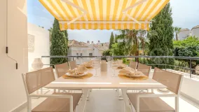 Aloha 2 bedrooms apartment for sale