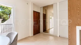 Apartamento a la venta de 2 dormitorios en Los Pinos de Aloha