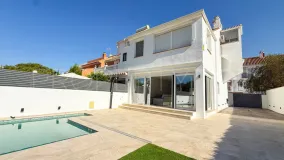 Marbella Centro, adosado en venta con 4 dormitorios