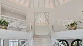For sale villa in Marbella Golden Mile
