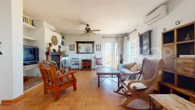 4 bedrooms villa for sale in Valtocado