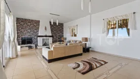 Villa for sale in Mijas with 3 bedrooms