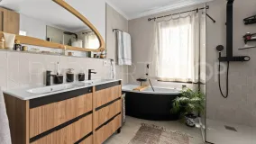 Valtocado villa for sale