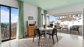 Buy town house with 4 bedrooms in Mijas