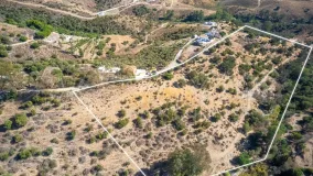 Cerros del Aguila plot for sale