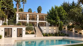 Villa en venta con 5 dormitorios en Zona B