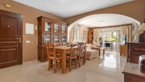 For sale apartment with 3 bedrooms in Nueva Andalucia