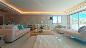 For sale apartment in Marbella - Puerto Banus with 4 bedrooms