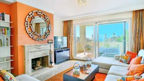Se vende apartamento en Condado de Sierra Blanca de 3 dormitorios