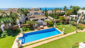 Villa for sale in Sierra Blanca with 5 bedrooms