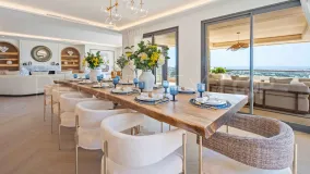 Ático de 5 dormitorios en venta en Nueva Andalucia