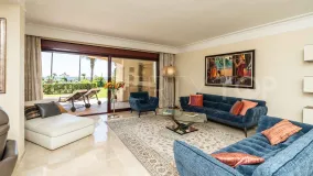 Apartamento con 3 dormitorios en venta en Costalita del Mar