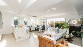 For sale Las Cañas Beach penthouse