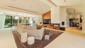 5 bedrooms villa for sale in Marbella - Puerto Banus