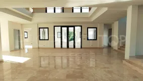 Zona G, villa con 5 dormitorios a la venta