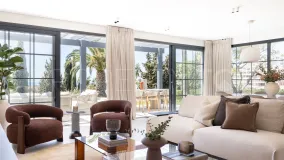 Villa de 4 dormitorios en venta en Paraiso Alto