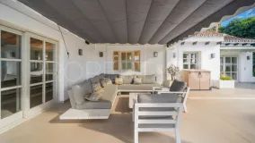 For sale villa in Los Naranjos Golf