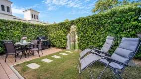 For sale town house with 4 bedrooms in Marbellamar