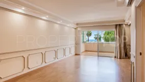 Buy Atrium apartment with 3 bedrooms