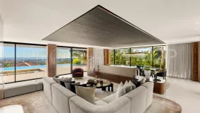 Villa for sale in Sotogrande Alto with 6 bedrooms