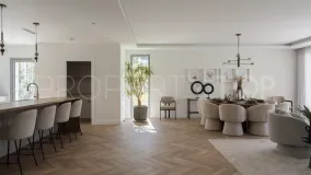 Comprar villa de 4 dormitorios en Los Arqueros