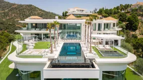 Comprar villa en La Zagaleta con 16 dormitorios