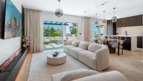 Atico duplex de 3 dormitorios en venta en Aloha Hill Club