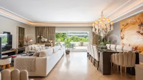 Ground floor apartment with 3 bedrooms for sale in El Embrujo Banús