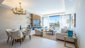 Apartamento a la venta con 2 dormitorios en Marbella - Puerto Banus